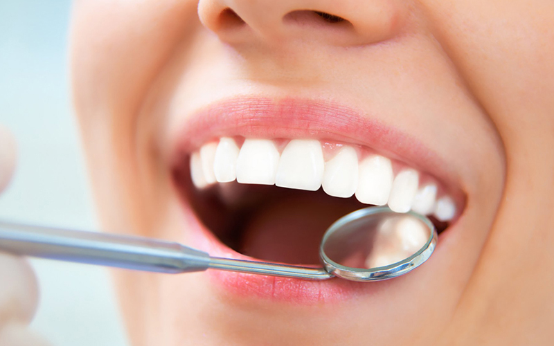 蒲田のインプラント専門医院、のびのび歯科・矯正歯科